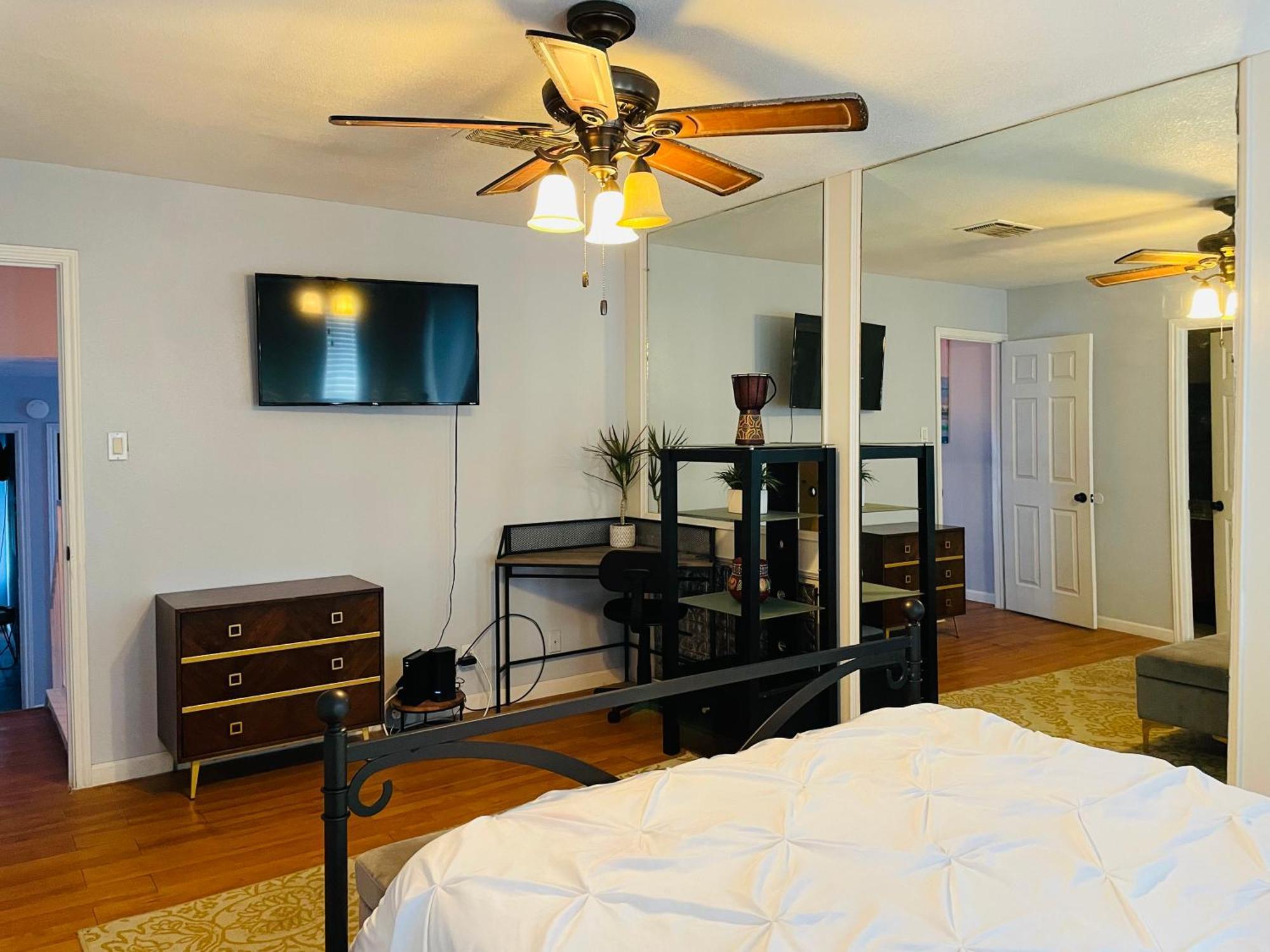 San Antonio Comfort 4 Bedroom 3 Bath Home 5 Mins From Sea World Exterior photo